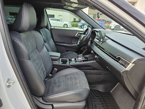 Used 2022 Mitsubishi Outlander SE image 20