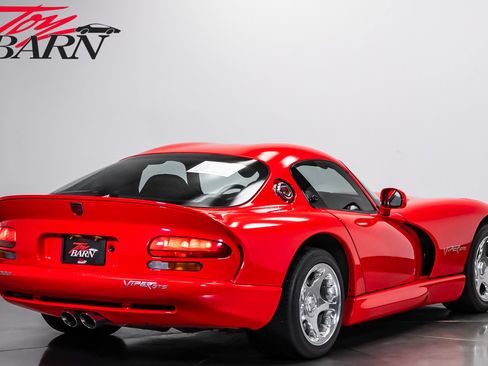 Used 1998 Dodge Viper GTS RWD image 5
