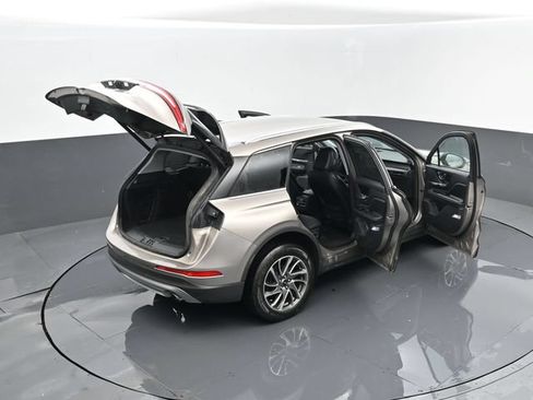 Used 2021 Lincoln Corsair AWD w/ Equipment Group 101A image 33