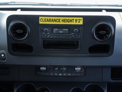 Used 2019 Mercedes-Benz Sprinter 144 image 13