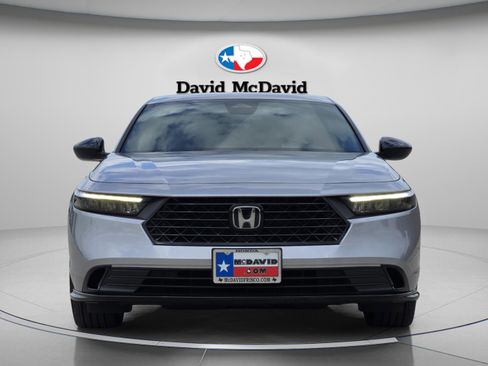 Used 2025 Honda Accord Sport image 8