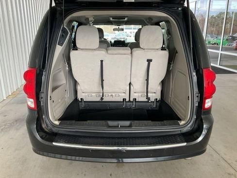 Used 2012 Dodge Grand Caravan SXT w/ Entertainment Group 1 image 20