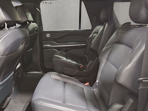 New 2026 Lincoln Navigator L Reserve w/ Jet Appearance Package image 16