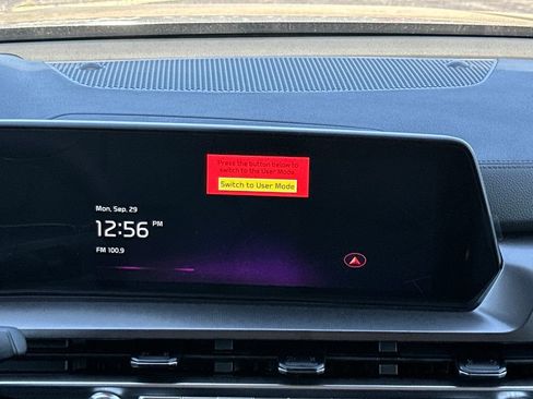 New 2025 Kia Telluride LX image 22