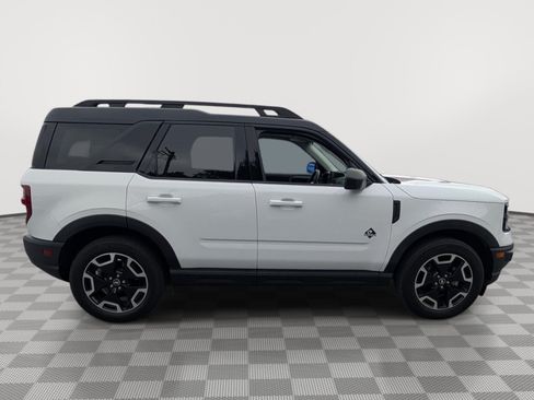 Used 2022 Ford Bronco Sport Outer Banks w/ Tech Package AWD/4WD image 6