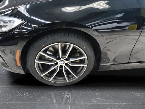 Used 2020 BMW 330i xDrive Sedan AWD/4WD image 29