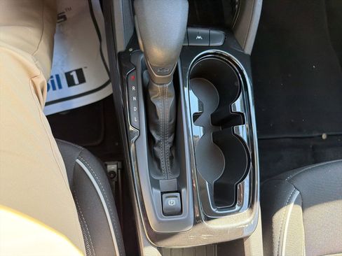 Used 2023 Chevrolet TrailBlazer LS image 16