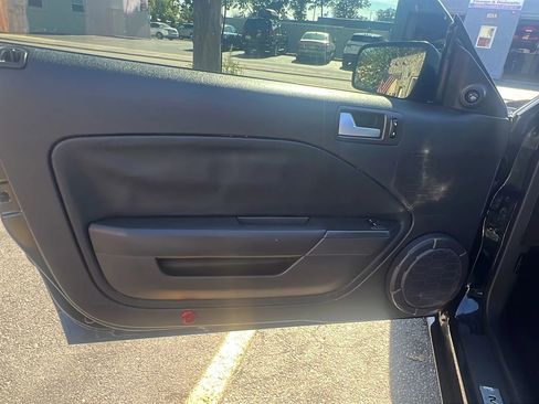 Used 2008 Ford Mustang GT Premium image 21