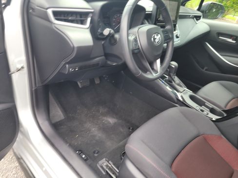 Certified 2024 Toyota Corolla SE FWD image 18