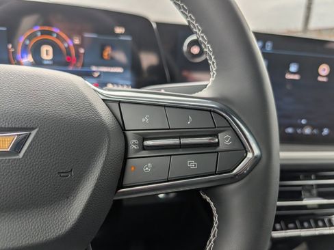 Certified 2026 Chevrolet Traverse LT w/ Sun and Wheel Package image 14