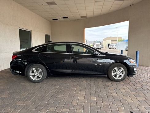 Used 2024 Chevrolet Malibu LS image 6