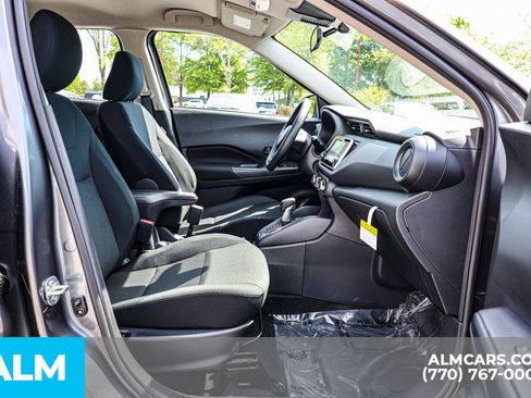 Used 2025 Nissan Kicks Play S FWD image 21