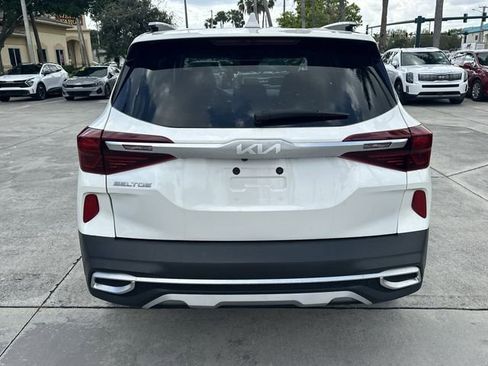 Certified 2023 Kia Seltos S w/ Navigation Package image 7