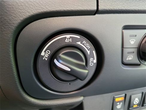 New 2026 Nissan Frontier SV w/ SV Convenience Package image 17