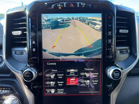 Used 2019 RAM 1500 Laramie image 41