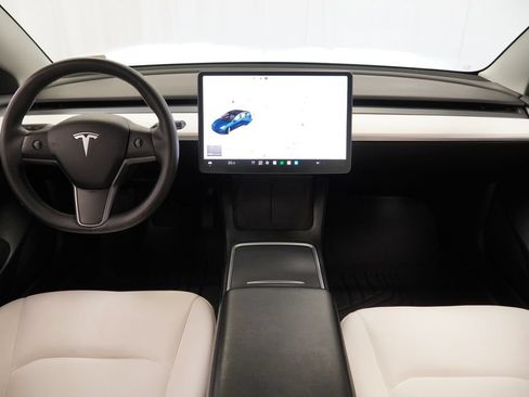 Used 2021 Tesla Model 3 Long Range AWD/4WD image 7