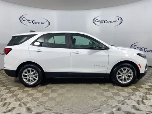 Used 2023 Chevrolet Equinox LS image 8