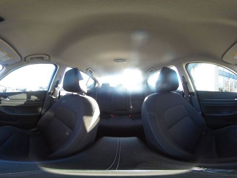 Used 2025 Nissan Altima 2.5 SV image 43