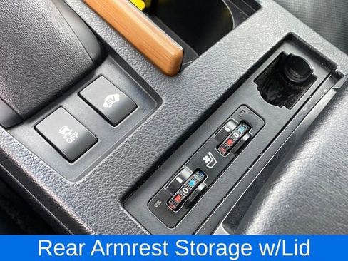 Used 2015 Lexus RX 450h AWD image 13