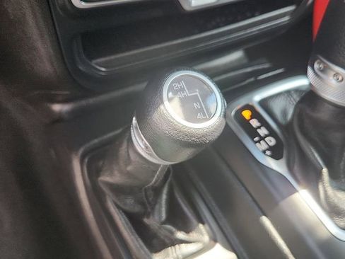 Used 2024 Jeep Wrangler Unlimited Sport AWD/4WD image 18