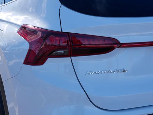 Certified 2023 Hyundai Santa Fe SEL image 17