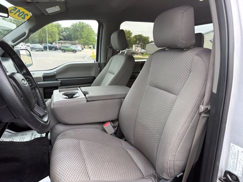 Used 2015 Ford F150 XLT w/ Equipment Group 302A Luxury AWD/4WD image 12