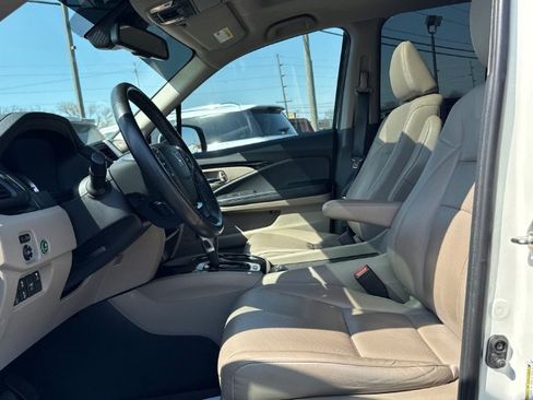 Used 2017 Honda Ridgeline RTL-E image 20