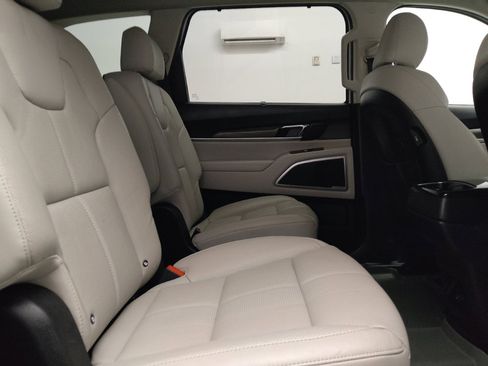 Used 2021 Kia Telluride EX w/ EX Premium Package FWD image 19