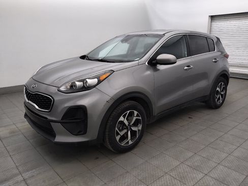 Used 2021 Kia Sportage LX FWD image 2