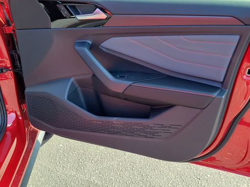 New 2026 Volkswagen Jetta GLI Autobahn FWD image 9