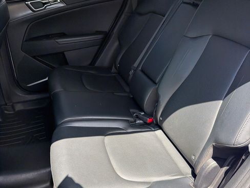 Used 2023 Kia Sportage EX FWD image 15