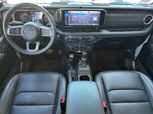 Used 2024 Jeep Wrangler Unlimited Sahara w/ Safety Group AWD/4WD image 14