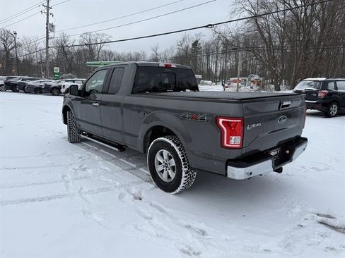 Used 2015 Ford F150 XLT w/ Equipment Group 302A Luxury image 29