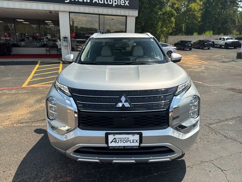 Used 2024 Mitsubishi Outlander SEL image 3