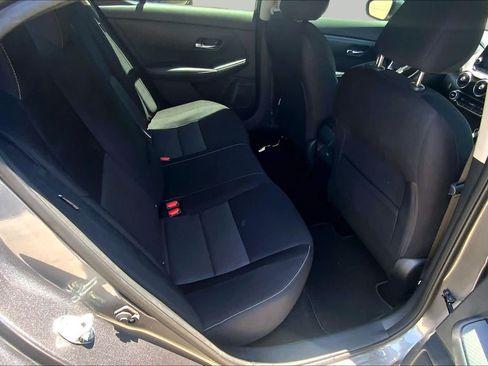 Used 2020 Nissan Sentra SV FWD image 20