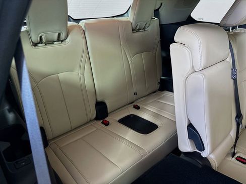 Used 2023 INFINITI QX60 Luxe w/ Vision Package AWD/4WD image 29