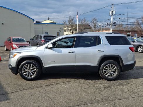 Used 2019 GMC Acadia SLE w/ Driver Alert Package I image 10
