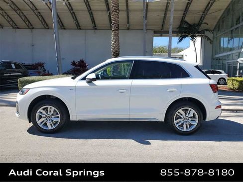 Certified 2023 Audi Q5 2.0T Premium w/ Convenience Package image 11