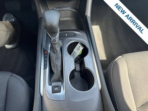 Used 2022 Chevrolet Malibu LT FWD image 26