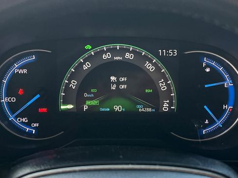 Used 2019 Toyota RAV4 XSE w/ XSE Weather Package AWD/4WD image 24
