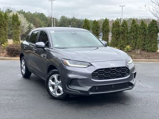 Certified 2025 Honda HR-V LX video 2