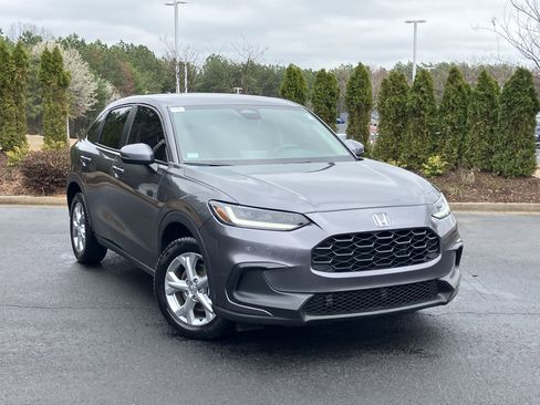 Certified 2025 Honda HR-V LX image 2