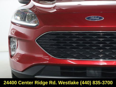 Used 2022 Ford Escape SEL image 7