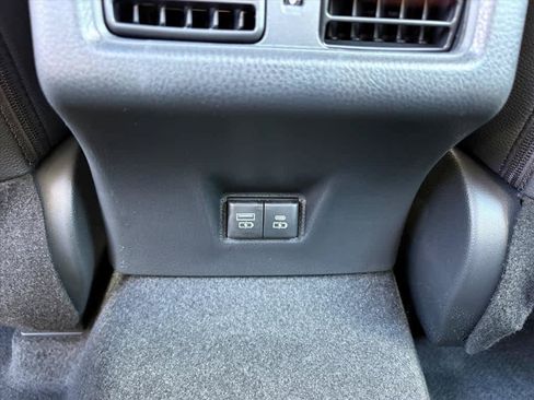 Used 2026 Toyota Camry SE FWD image 10