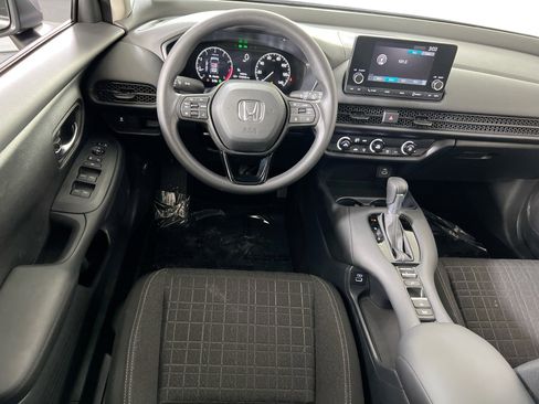 Used 2023 Honda HR-V LX image 20