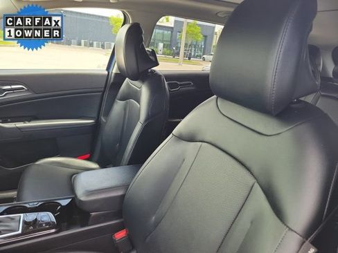 Used 2025 Kia Sportage SX FWD image 18