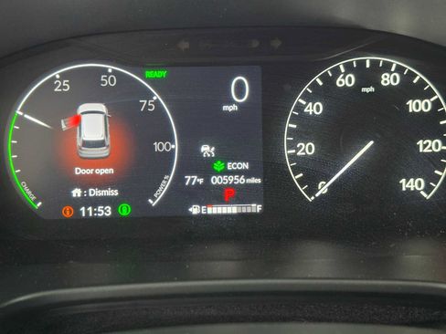 Used 2025 Honda CR-V Sport image 24