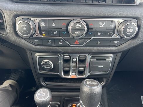 New 2026 Jeep Wrangler Sport S image 32