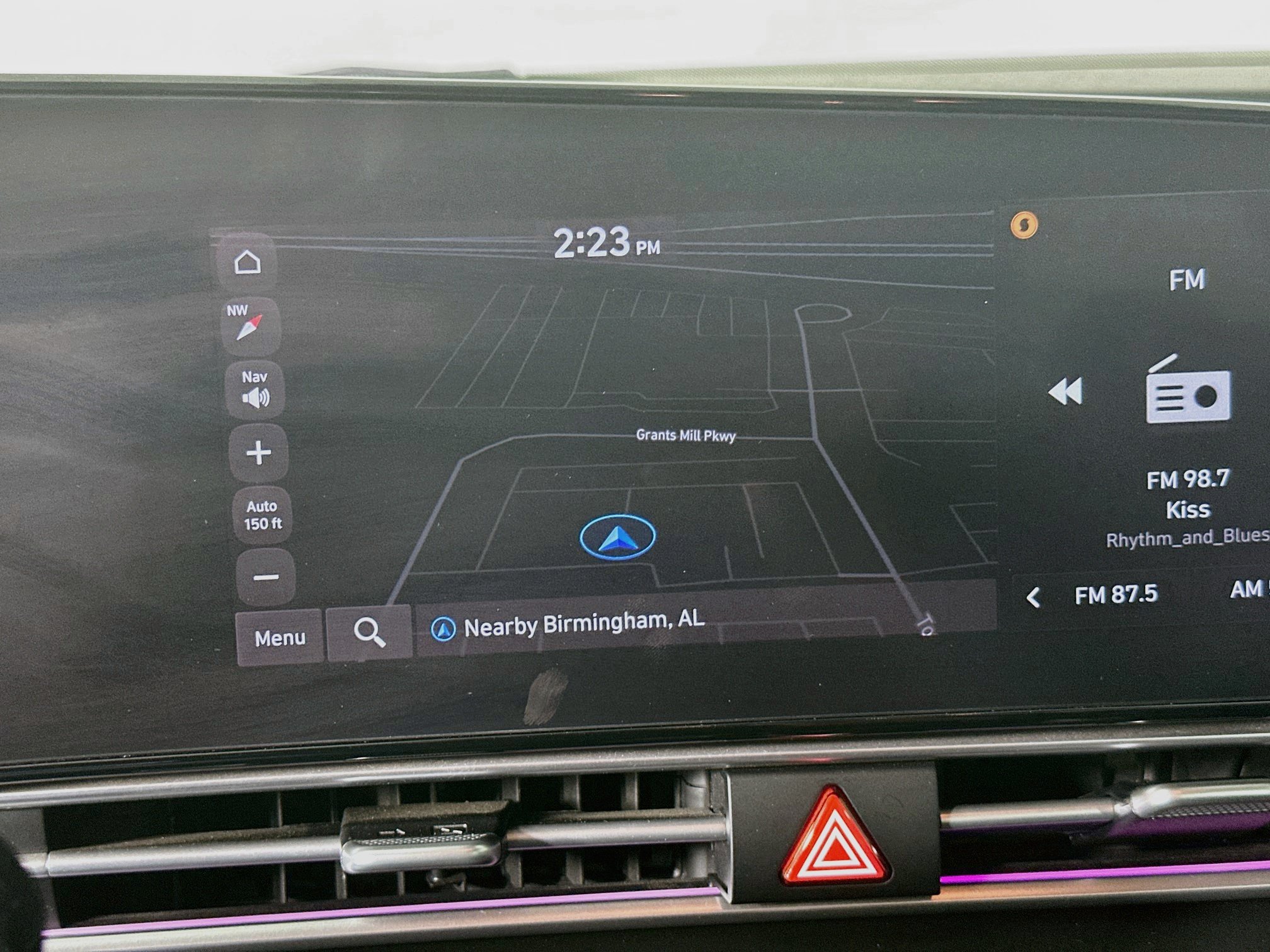 Used 2023 Hyundai Elantra Limited FWD image 21