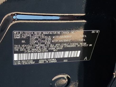 Used 2016 Toyota RAV4 XLE image 25